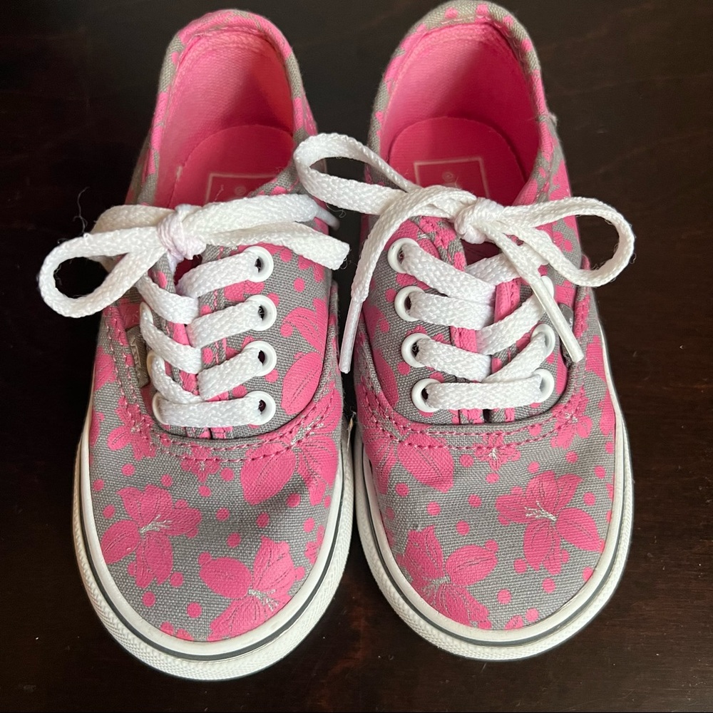 Vans Toddler Pink and Gray Floral Lace up Sneakers, Size 7T